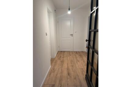 Anliegerwohnung zu vermieten - 950,00&nbsp;EUR Kaltmiete, ca.&nbsp; 70,00&nbsp;m&sup2; in Edewecht (PLZ: 26188)