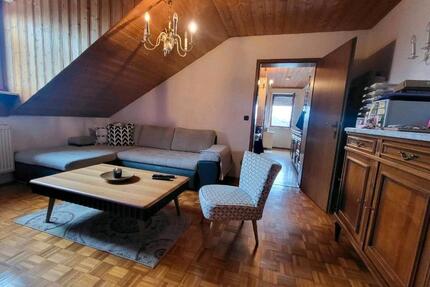 Nach Absprache teilmöblierte gemütliche 2-Zimmer-Wohnung. - Fahrenzhausen