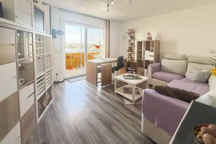 Ort der Gemütlichkeit: 1,5-Zi.-Etagenwohnung in Citylage - Erbbaurecht - Nürnberg Almoshof