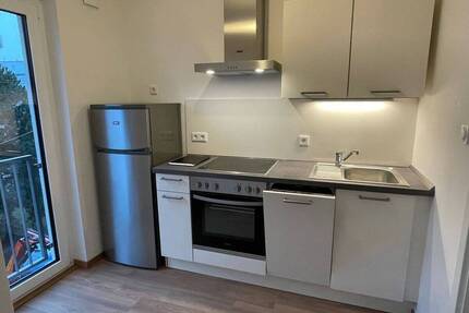 Zentrale 2-Zimmer-Wohnung inkl. Einbauküche in Nürnberg Nord