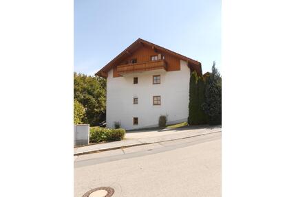 2-Zimmerwohnung Vilshofen in 6 Fam Haus Dachgeschoss - Vilshofen an der Donau