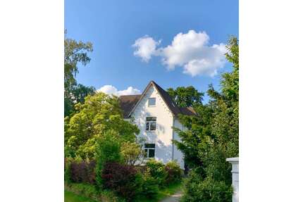 Haus zum Kaufen in Barsinghausen 699.000,00 € 342 m²