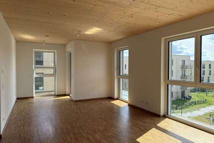 Wohnung zum Mieten in Berlin 1.351,04 € 84.44 m²