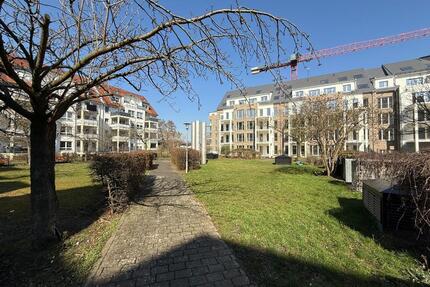 Frisch renoviert! Helle 2-Zi-Whg mit großem Balkon in Heiterblick - Leipzig Ost