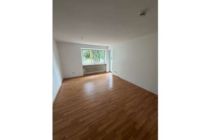 Wohnung zum Mieten in Regensburg 604,80 € 74.3 m²