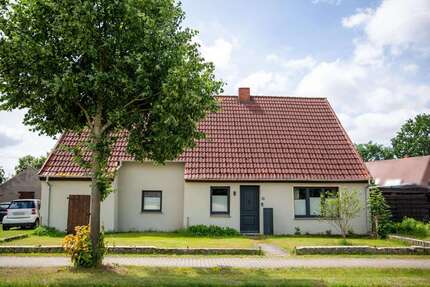 Haus zum Kaufen in Grebs 129.000,00 € 100 m²
