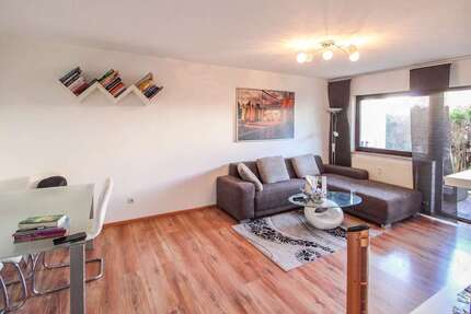 Wohnung zum Kaufen in Tamm 170.000,00 € 54.58 m²