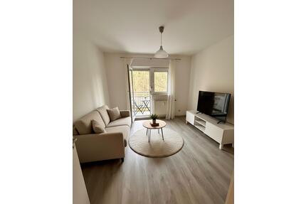 Schönes Apartment in St. Johann mit Balkon & Aufzug - Karlsruhe