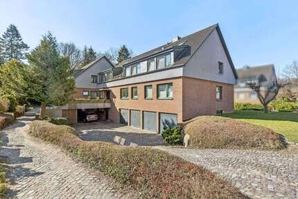 Haus zum Kaufen in Kronshagen 1.750.000,00 € 451.52 m²