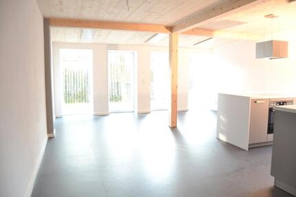 3-Raum Maisonette Wohnung in der ehemaligen Volksschwimmhalle - Schwerin Neumühle