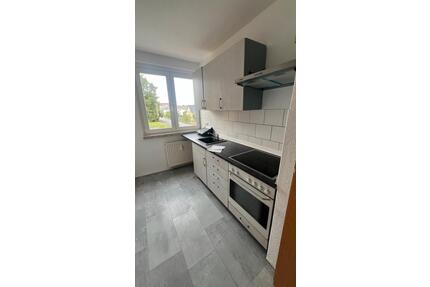 Mit Einbauküche- Gemütliche Helle Zweiraumwohnung in Lunzenau