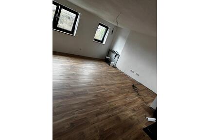 Moderne Wohnung in Wadern - 950,00&nbsp;EUR Kaltmiete, ca.&nbsp; 85,00&nbsp;m&sup2; in Wadern (PLZ: 66687)
