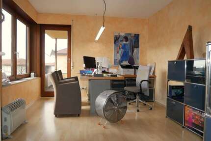 Büro in Backnang 1.700,00 € 150 m²