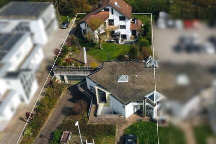 Haus zum Kaufen in Kirchheim unter Teck 1.150.000,00 € 266 m²