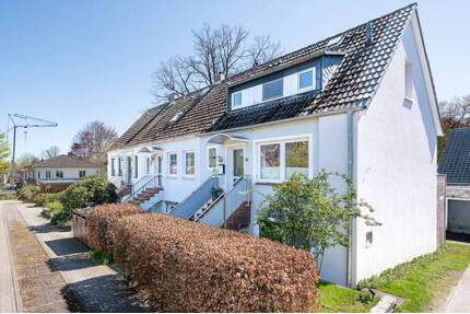 Gemütliches Mittelreihenhaus mit Südgarten, großer Terrasse und moderner Ausstattung - Reinbek