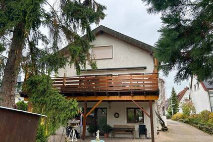 Modernisiertes Mehrparteienanwesen mit großem Grundstück und Pool in Bestlage! - Bad Friedrichshall Kochendorf