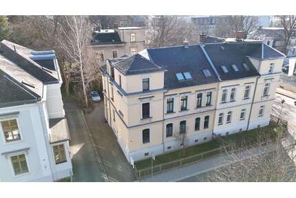 Haus zum Mieten in Zwickau 395,07 € 60.78 m²