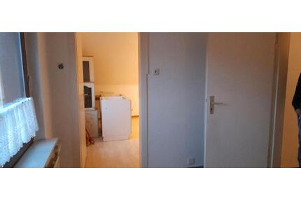 Dachgeschoss 33qm Ab April 2026 zu vermieten - Siegen Kaan-Marienborn