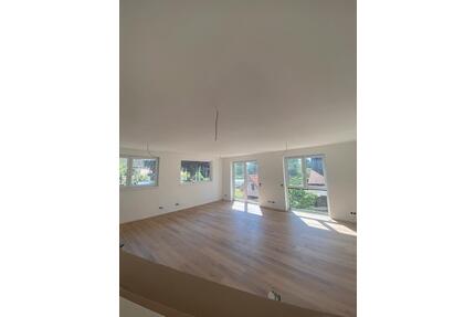 Erstbezug nach Sanierung & Anbau: 4-Zimmer-Wohnung in Heddesheim
