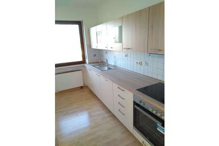 Wohnung zum Mieten in Saaldorf-Surheim 750,00 € 75 m²