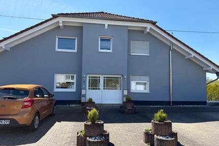 Mietwohnung - 874,00&nbsp;EUR Kaltmiete, ca.&nbsp; 85,00&nbsp;m&sup2; in Helmenzen (PLZ: 57612)