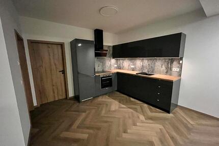 Wohnung zur Miete - 1.100,00&nbsp;EUR Kaltmiete, ca.&nbsp; 90,00&nbsp;m&sup2; in Siebeldingen (PLZ: 76833)