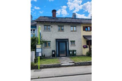 Reihenmittelhaus - 375.000,00&nbsp;EUR Kaufpreis, ca.&nbsp; 119,00&nbsp;m&sup2; in Grafing bei München (PLZ: 85567)