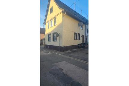 Einfamilienhaus zur Vermietung in Bingen-Büdesheim - Bingen am Rhein