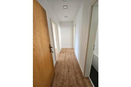 2 Raumwohnung - 335,00&nbsp;EUR Kaltmiete, ca.&nbsp; 45,57&nbsp;m&sup2; in Geithain (PLZ: 04643)