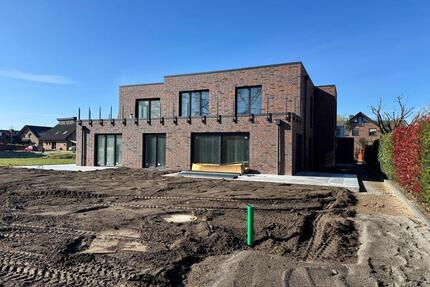 ObergeschossPenthouse 3,5 Zi. Wohnung 1A Lage Vreden z. 01.05