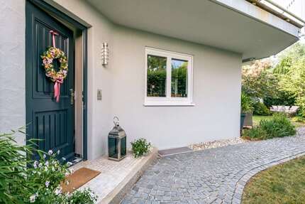 Haus zum Kaufen in Forstinning 889.000,00 € 160 m²