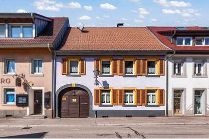 Haus zum Kaufen in Waldkirch 990.000,00 € 220.34 m²