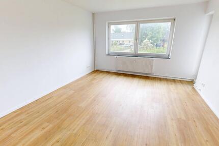 Komfortables Wohnen im Erdgeschoss: Charmante 3-Zimmer-Wohnung mit Balkon & EBK - Uetersen
