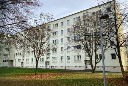 Einfach passendes Zuhause - 340,00&nbsp;EUR Kaltmiete, ca.&nbsp; 60,10&nbsp;m&sup2;&nbsp;Wohnfl&auml;che in Hermsdorf (PLZ: 07629)