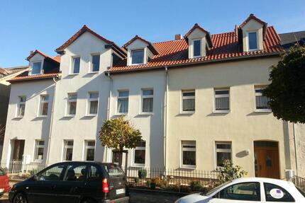 Apartment in zentraler Lage mit schönem Balkon - Naumburg (Saale)