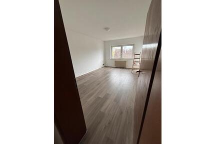 Vermiete 3 Zimmer Wohnung - 1.100,00&nbsp;EUR Kaltmiete, ca.&nbsp; 66,00&nbsp;m&sup2; in Langenfeld (Rheinland) (PLZ: 40764)