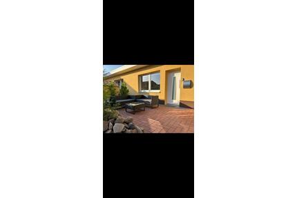 Vermietung - Attraktive 2-Zimmer Wohnung mit Tereass in Weener