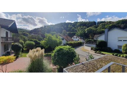 Einziehen & glücklich sein - Modernisierte 3 Zimmer-Wohnung - Rotenburg an der Fulda