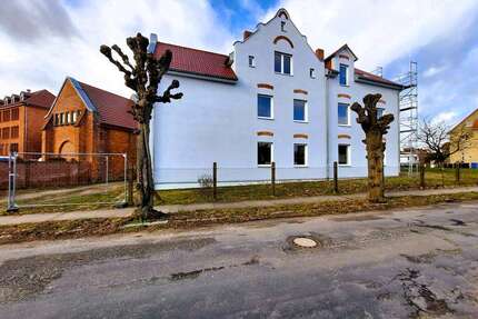 Wohnung zum Mieten in Neustrelitz Strelitz Alt 967,40 € 96.74 m² - Neustrelitz / Strelitz Alt