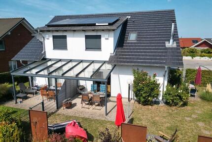 Ferienhaus mit 2 Wohneinheiten an der Ostsee - Gägelow
