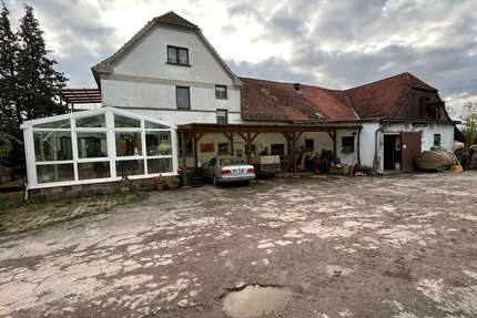 Haus zum Kaufen in Extertal 329.000,00 € 270 m²