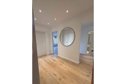 Moderne 3,5-Zimmer ETW, Erstbezug nach Sanierung, Gäste-WC, ohne Courtage - Hamburg Eimsbüttel