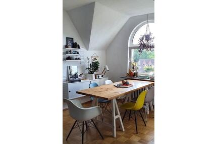 DG-Loft mit EBK in Essen Schönebeck