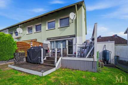 Haus zum Mieten in Buxtehude 1.135,00 € 95 m²