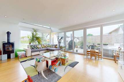 Haus zum Kaufen in Rheinhausen 599.000,00 € 166.06 m²