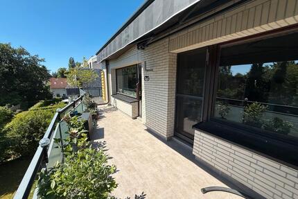 Saniertes Penthouse mit 100qm Dachterrassen in Oldenfelde - Hamburg Wandsbek