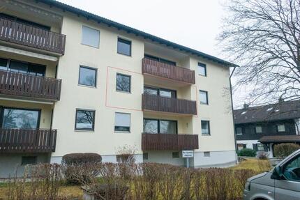 2 Zi-Wohnung Ebersberg (1979) - ruhige Lage, Renovierungsbedarf