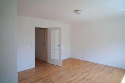 Wohnung zum Kaufen in München 212.000,00 € 26 m²