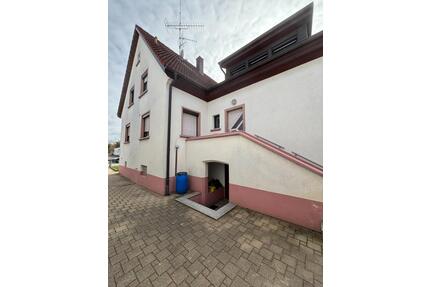 1-2 Fam. Haus als DHH mit 6 Zimmern in Teningen