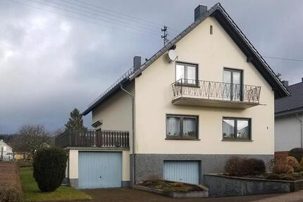 Einfamilienhaus freistehend - 210.000,00&nbsp;EUR Kaufpreis, ca.&nbsp; 130,00&nbsp;m&sup2; in Weiskirchen (PLZ: 66709)